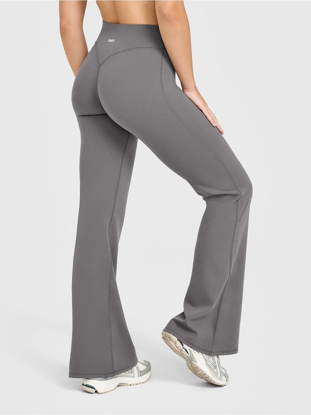 ONER ACTIVE SOFTMOTION™ FLARED PANTS WITH WHITE LOGO